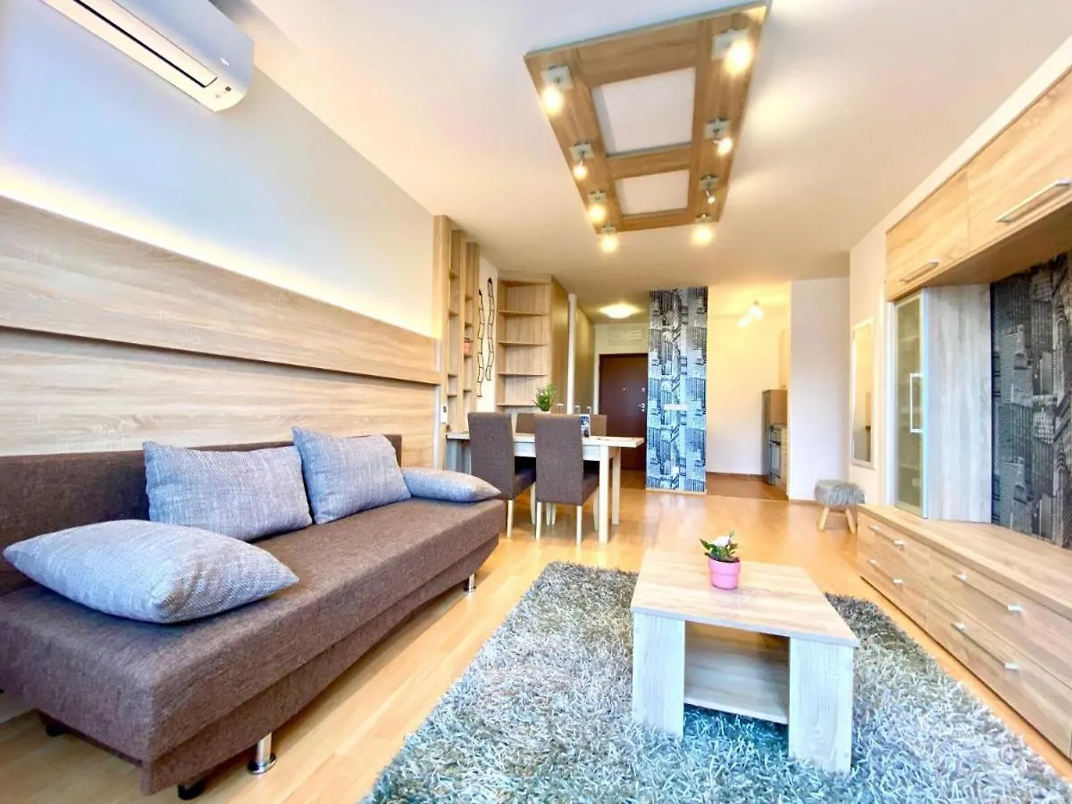 Keleti-Garay Apartmanhotel 0*, Boedapest