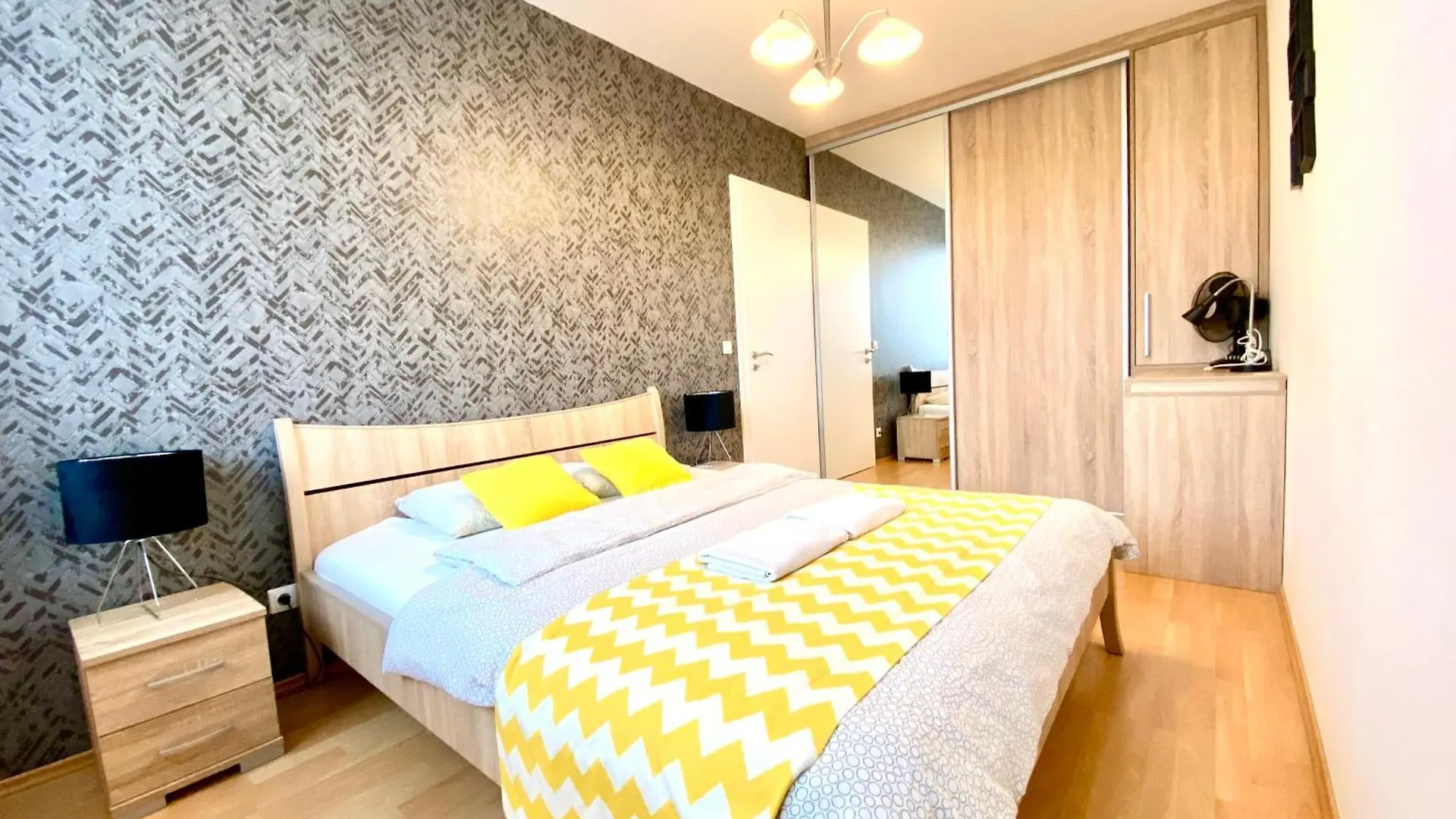 Keleti-Garay Apartmanhotel 0*, Boedapest Hongarije